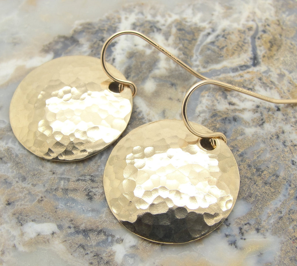 Small 14K Gold Filled Hammered Disc Earrings in 3/4 Inch Diameter Size stone